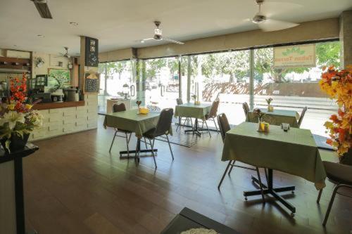 Tuban Torres Accommodation Kuta Lombok Εξωτερικό φωτογραφία